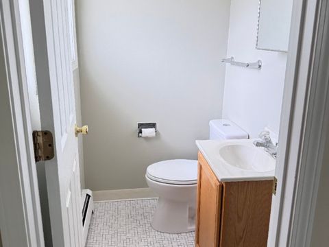 Tiny photo for 551 Carlysle Drive #10, Clarendon Hills, IL 60514 (MLS # 12633798)