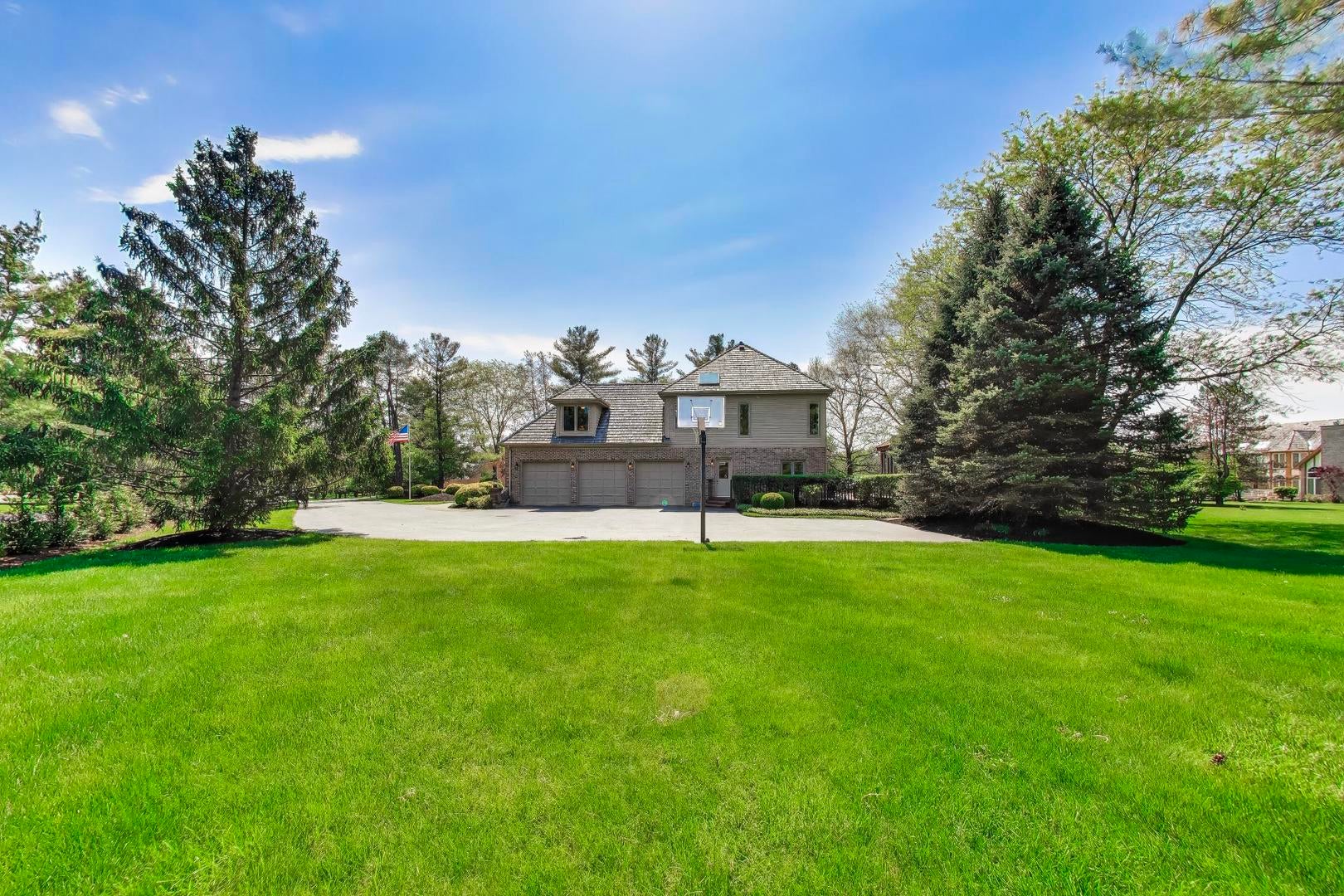 5847 Goldeneye Drive
