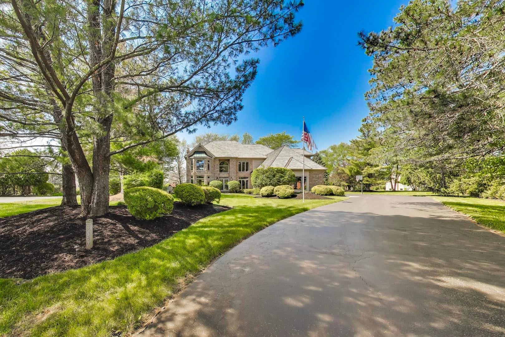 5847 Goldeneye Drive