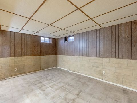 Tiny photo for 38867 N Lakewood Avenue, Lake Villa, IL 60046 (MLS # 12550689)