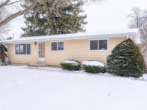 38867 N Lakewood Avenue Lake Villa IL 60046