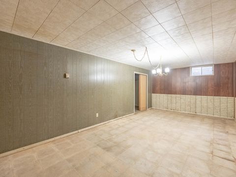 Tiny photo for 38867 N Lakewood Avenue, Lake Villa, IL 60046 (MLS # 12550689)