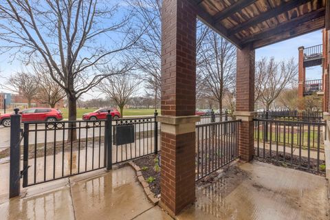 Tiny photo for 915 S Lytle Street #102, Chicago, IL 60607 (MLS # 12609514)