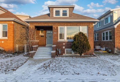 Photo of 5531 S Neva Avenue, Chicago, IL 60638 (MLS # 12552379)