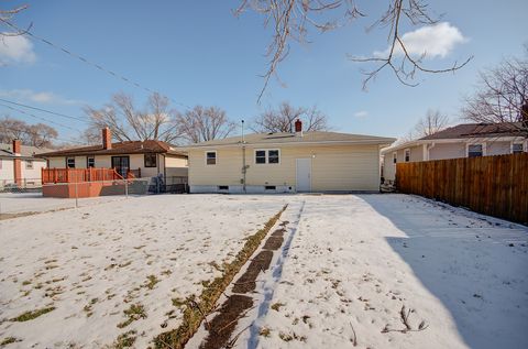 Tiny photo for 18634 Bernadine Street, Lansing, IL 60438 (MLS # 12552841)