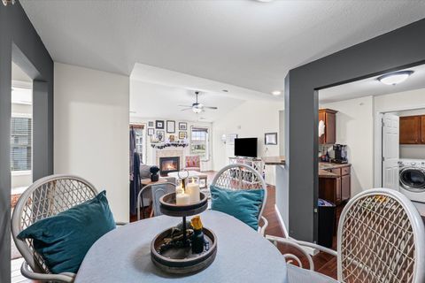 Tiny photo for 3044 Stillwater Landing #201, Urbana, IL 61802 (MLS # 12496605)