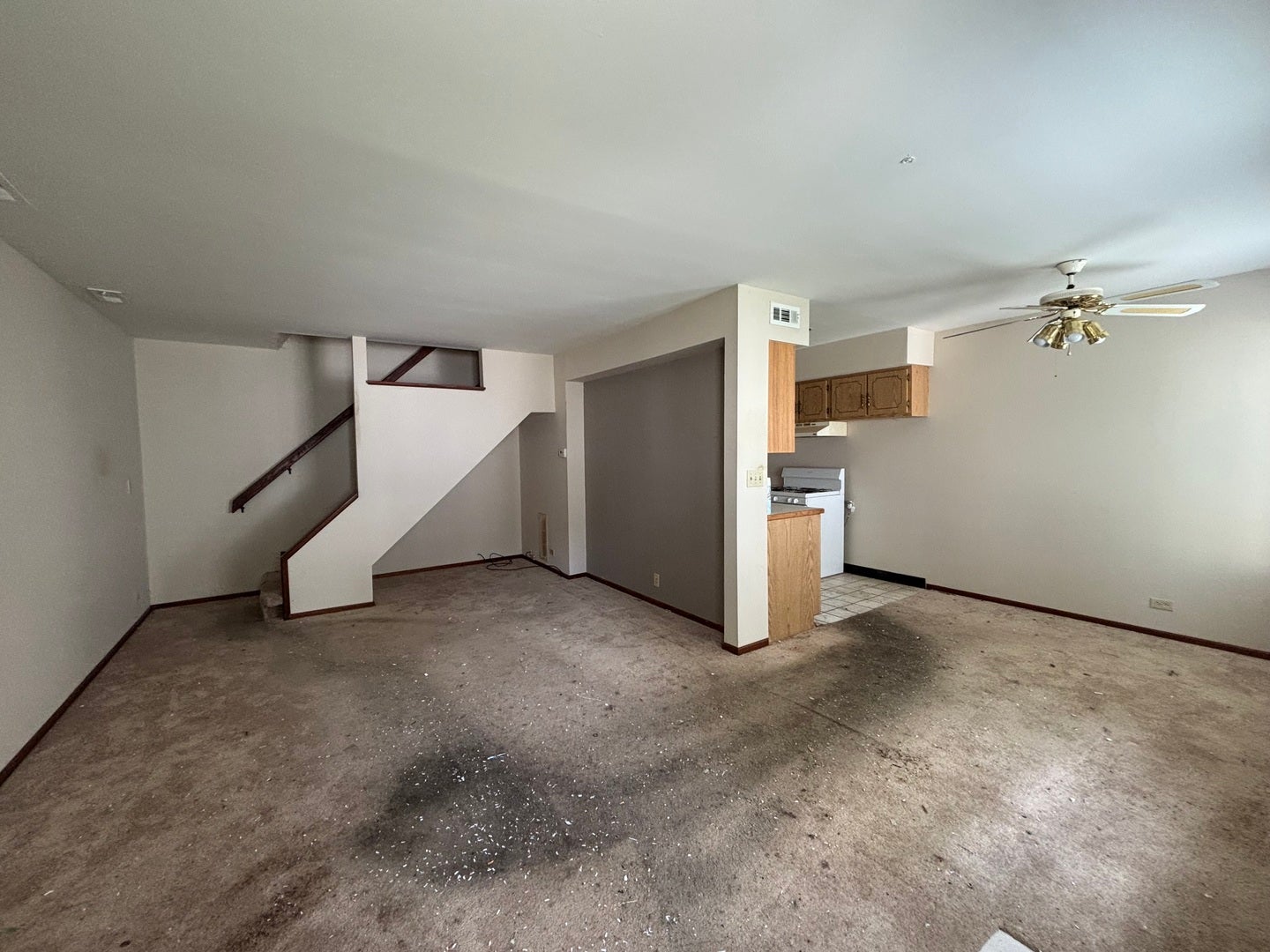 1353 Cove Drive 207B