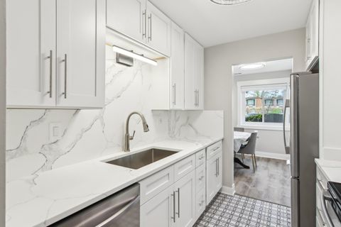 Tiny photo for 5704 W 128th Street #1C, Crestwood, IL 60418 (MLS # 12350528)