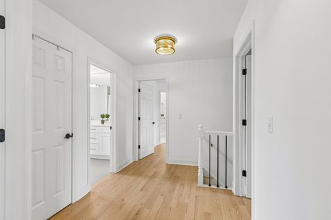 Tiny photo for 5N619 Farrier Point Lane, St. Charles, IL 60175 (MLS # 12675203)