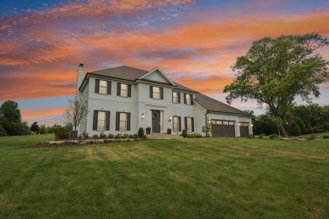 Tiny photo for 5N619 Farrier Point Lane, St. Charles, IL 60175 (MLS # 12675203)
