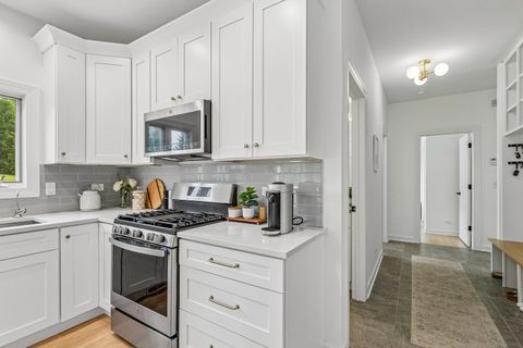 Tiny photo for 5N619 Farrier Point Lane, St. Charles, IL 60175 (MLS # 12675203)