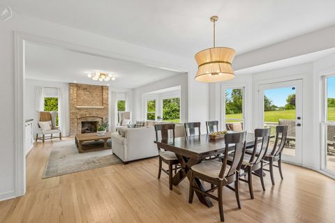 Tiny photo for 5N619 Farrier Point Lane, St. Charles, IL 60175 (MLS # 12675203)