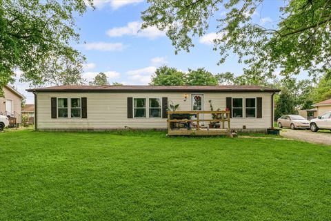 Photo of 705 W Park Street, Thomasboro, IL 61878 (MLS # 12437444) Photo of 705 W Park Street, Thomasboro, IL 61878 (MLS # 12437444)