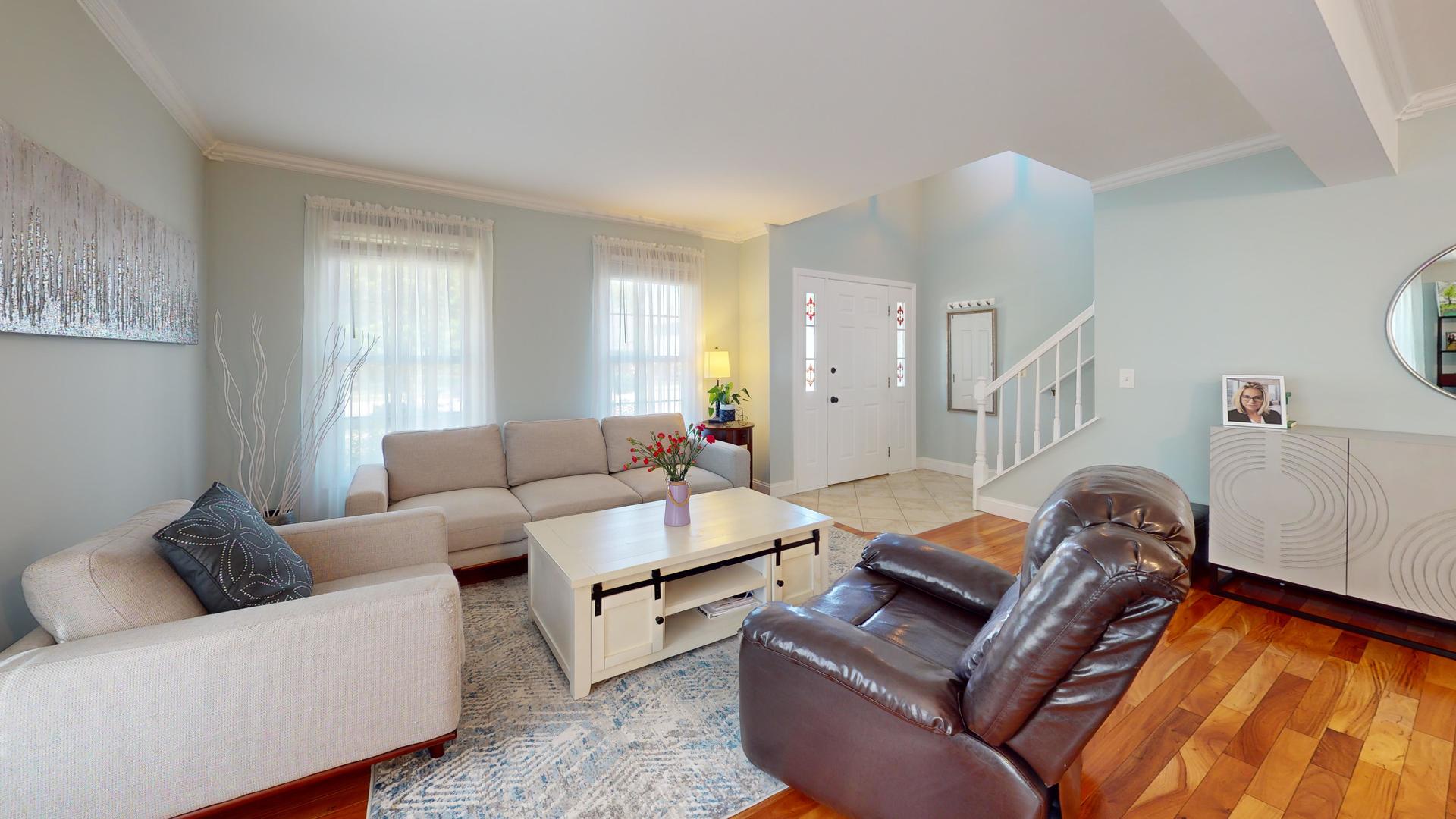 426 Farmhill Circle