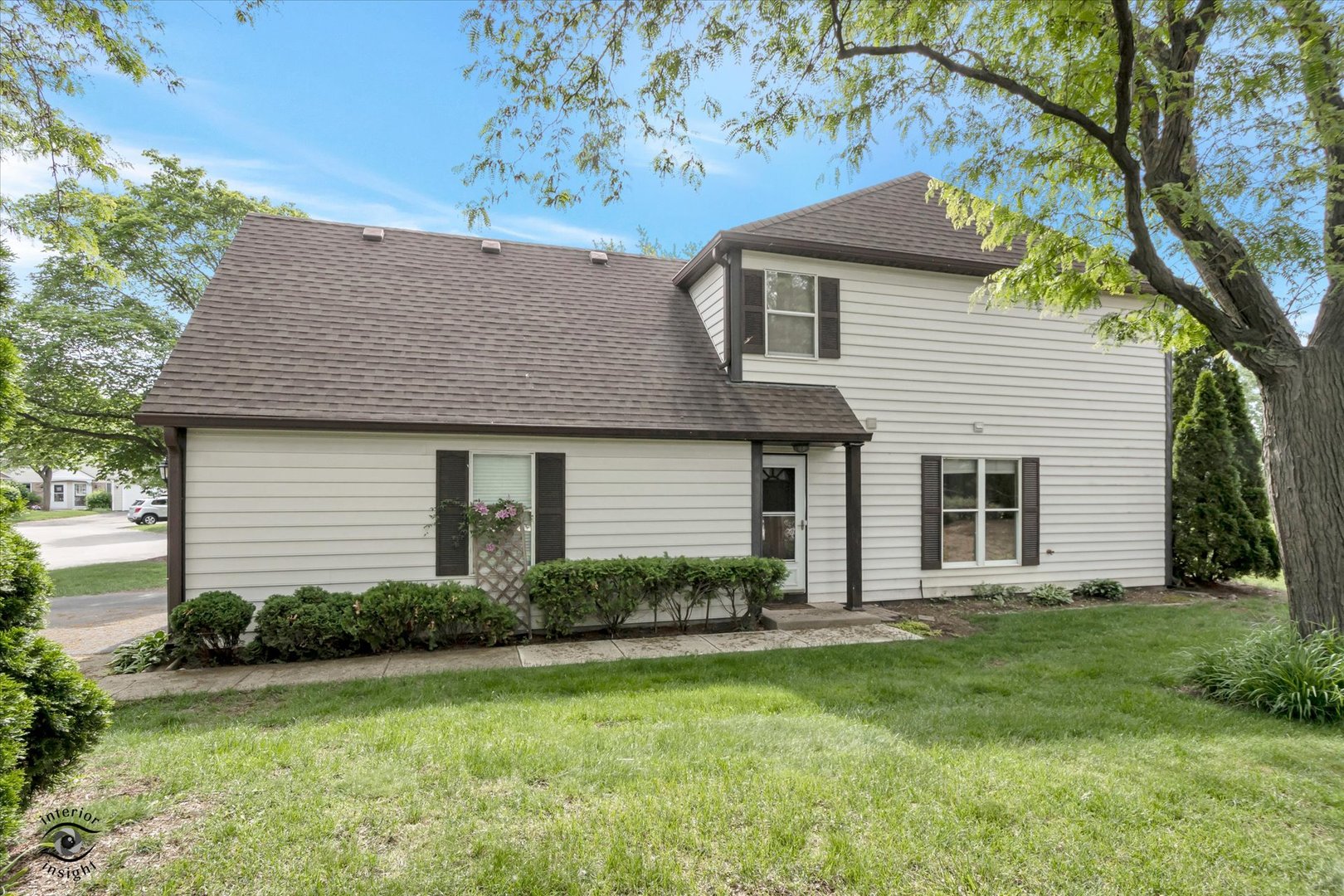 Properties 2 2615 Oakshire Court