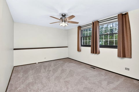 Tiny photo for 215 Edgebrook Drive, Bloomingdale, IL 60108 (MLS # 12742307)
