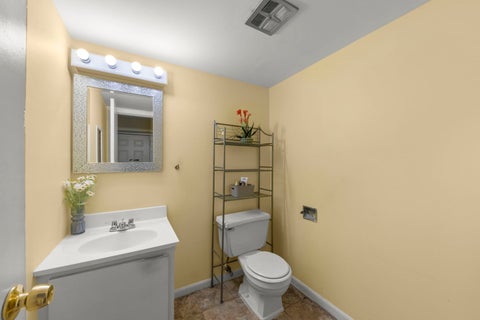 Tiny photo for 743 E Fullerton Avenue #108, Glendale Heights, IL 60139 (MLS # 12752102)