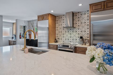 Tiny photo for 710 Ouilmette Lane, Wilmette, IL 60091 (MLS # 12592748)