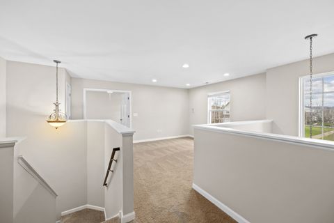 Tiny photo for 304 CLARIDGE Circle, Bolingbrook, IL 60440 (MLS # 12431874)