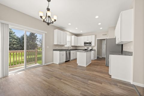 Tiny photo for 304 CLARIDGE Circle, Bolingbrook, IL 60440 (MLS # 12431874)