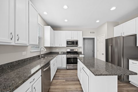 Tiny photo for 304 CLARIDGE Circle, Bolingbrook, IL 60440 (MLS # 12431874)