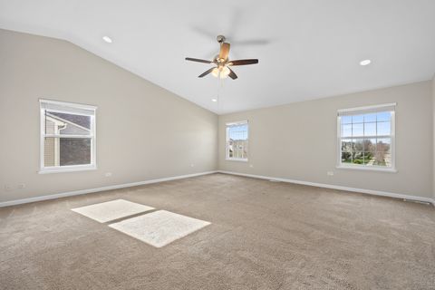 Tiny photo for 304 CLARIDGE Circle, Bolingbrook, IL 60440 (MLS # 12431874)