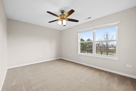 Tiny photo for 304 CLARIDGE Circle, Bolingbrook, IL 60440 (MLS # 12431874)