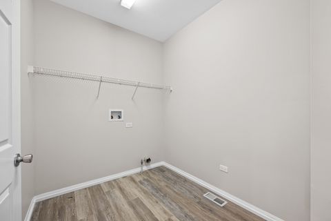 Tiny photo for 304 CLARIDGE Circle, Bolingbrook, IL 60440 (MLS # 12431874)