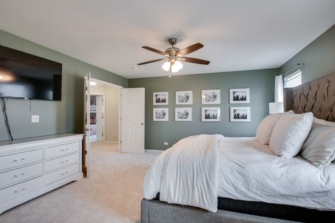 Tiny photo for 3545 AYRES Drive, Aurora, IL 60506 (MLS # 12598210)