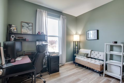 Tiny photo for 3545 AYRES Drive, Aurora, IL 60506 (MLS # 12598210)