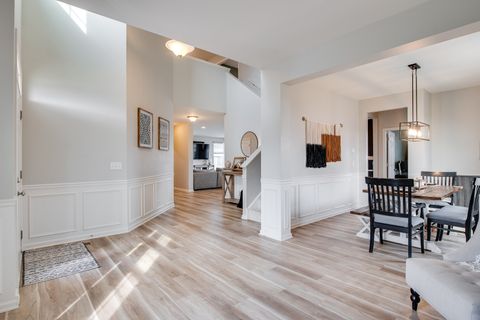 Tiny photo for 3545 AYRES Drive, Aurora, IL 60506 (MLS # 12598210)