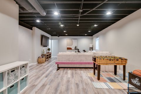 Tiny photo for 3545 AYRES Drive, Aurora, IL 60506 (MLS # 12598210)