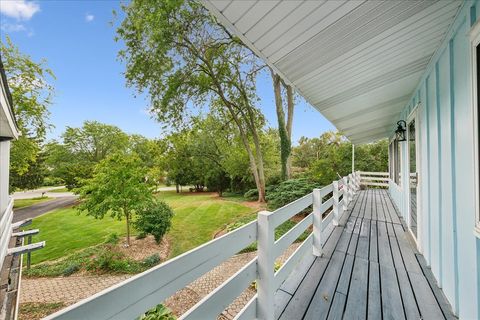 A home in Glen Ellyn