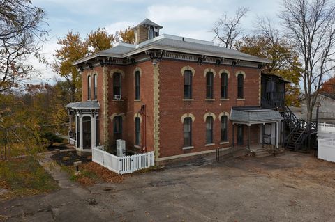 Tiny photo for 402 W Lincolnway Road, Morrison, IL 61270 (MLS # 12608511)