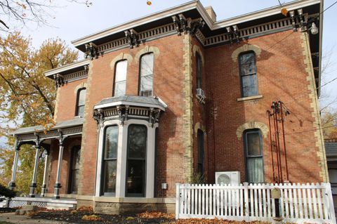 Tiny photo for 402 W Lincolnway Road, Morrison, IL 61270 (MLS # 12608511)