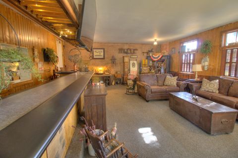 Tiny photo for 402 W Lincolnway Road, Morrison, IL 61270 (MLS # 12608511)