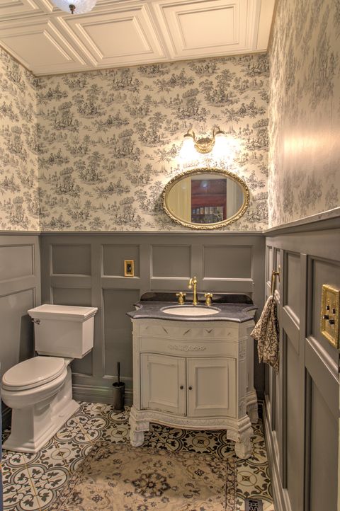 Tiny photo for 402 W Lincolnway Road, Morrison, IL 61270 (MLS # 12608511)