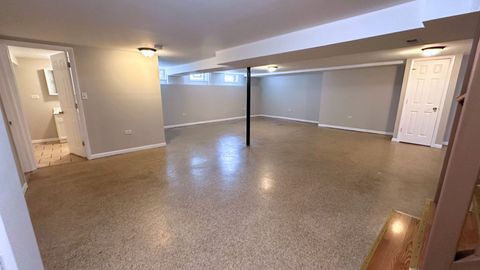 Tiny photo for 944 E 163rd Place, South Holland, IL 60473 (MLS # 12491506)