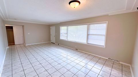 Tiny photo for 944 E 163rd Place, South Holland, IL 60473 (MLS # 12491506)