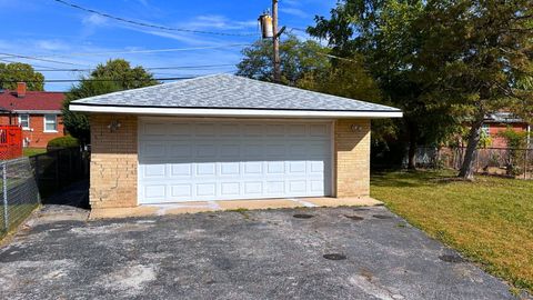 Tiny photo for 944 E 163rd Place, South Holland, IL 60473 (MLS # 12491506)