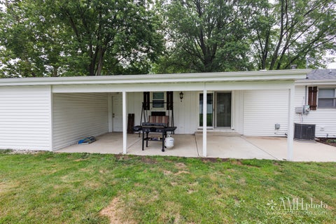 Tiny photo for 631 Robert Drive, Bourbonnais, IL 60914 (MLS # 12700690)