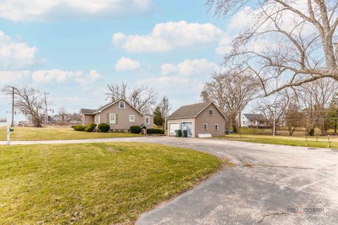Tiny photo for 580 N Quentin Road, Palatine, IL 60067 (MLS # 12604050)