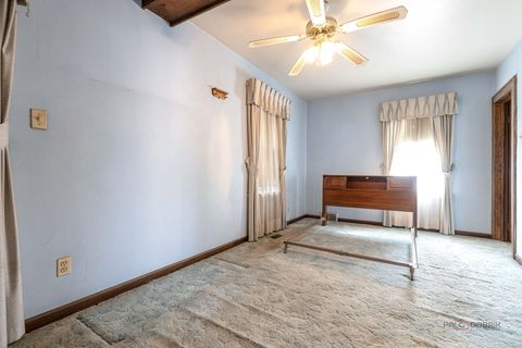 Tiny photo for 580 N Quentin Road, Palatine, IL 60067 (MLS # 12604050)