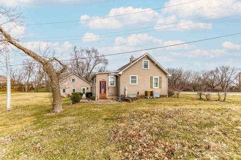 Tiny photo for 580 N Quentin Road, Palatine, IL 60067 (MLS # 12604050)