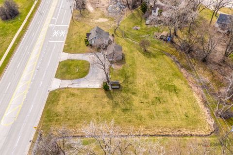 Tiny photo for 580 N Quentin Road, Palatine, IL 60067 (MLS # 12604050)