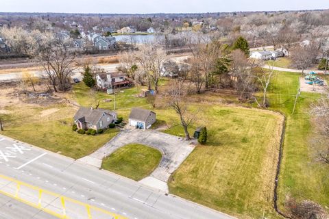 Tiny photo for 580 N Quentin Road, Palatine, IL 60067 (MLS # 12604050)