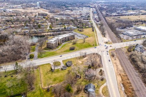 Tiny photo for 580 N Quentin Road, Palatine, IL 60067 (MLS # 12604050)