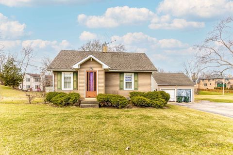 580 N Quentin Road Palatine IL 60067