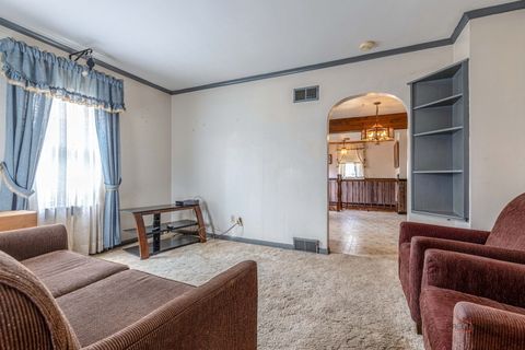 Tiny photo for 580 N Quentin Road, Palatine, IL 60067 (MLS # 12604050)