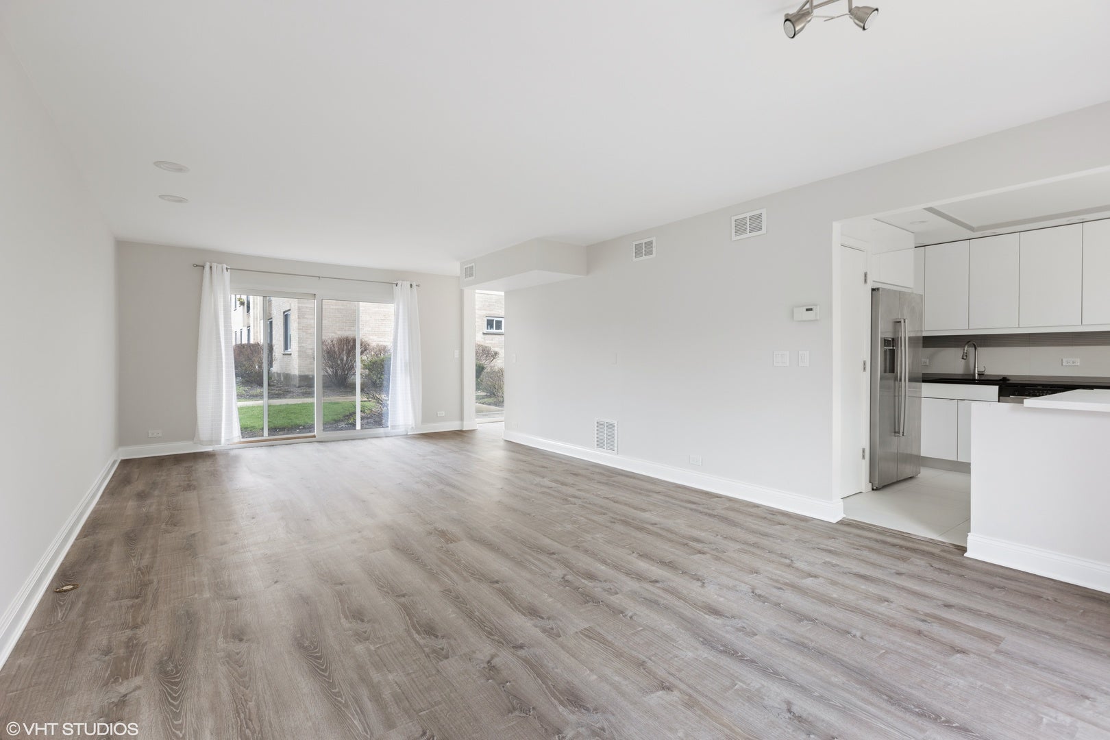 158 Green Bay Road